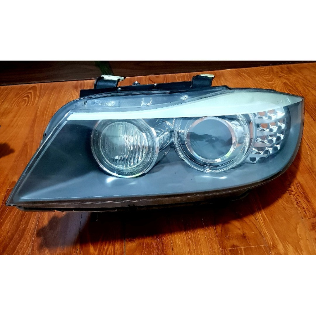 WTS RARE BMW genuine ZKW AHLXenon headlights (right and left) off E90 LCI 335i., Car