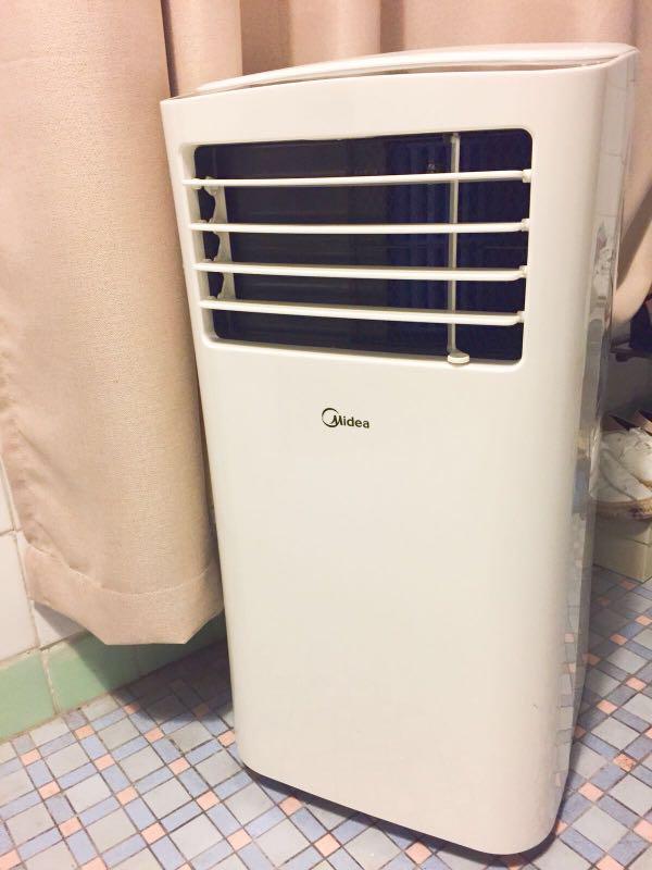 9成新 美的移動冷氣機1匹 電視及其他電器 冷氣機及暖氣機 Carousell