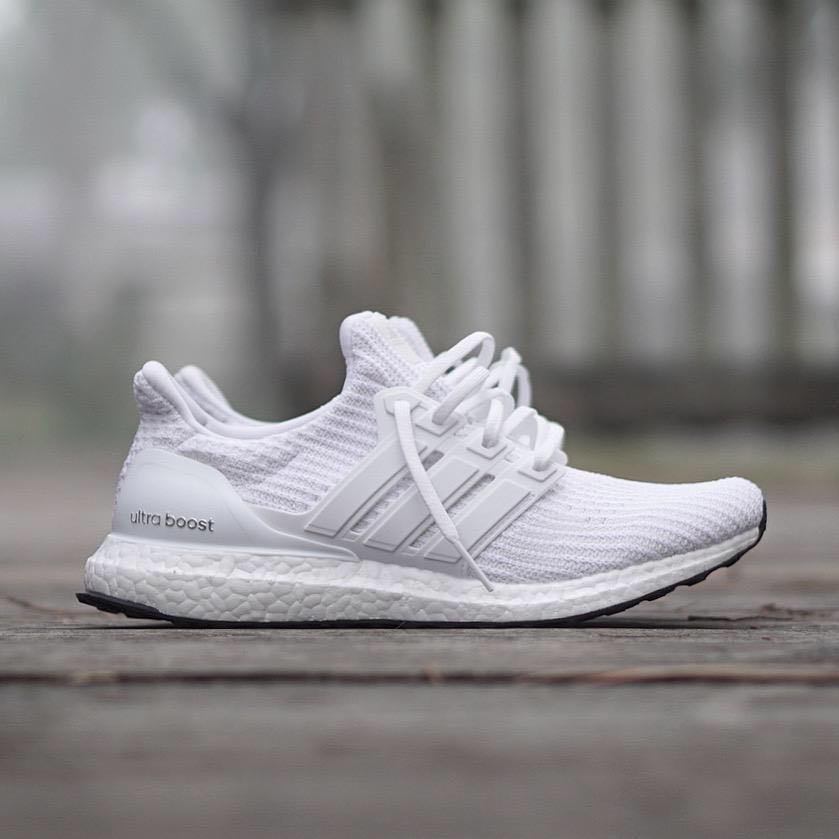 ultra boosts triple white 4.0
