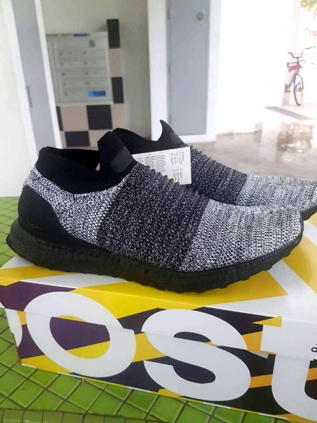 adidas ultra boost laceless oreo