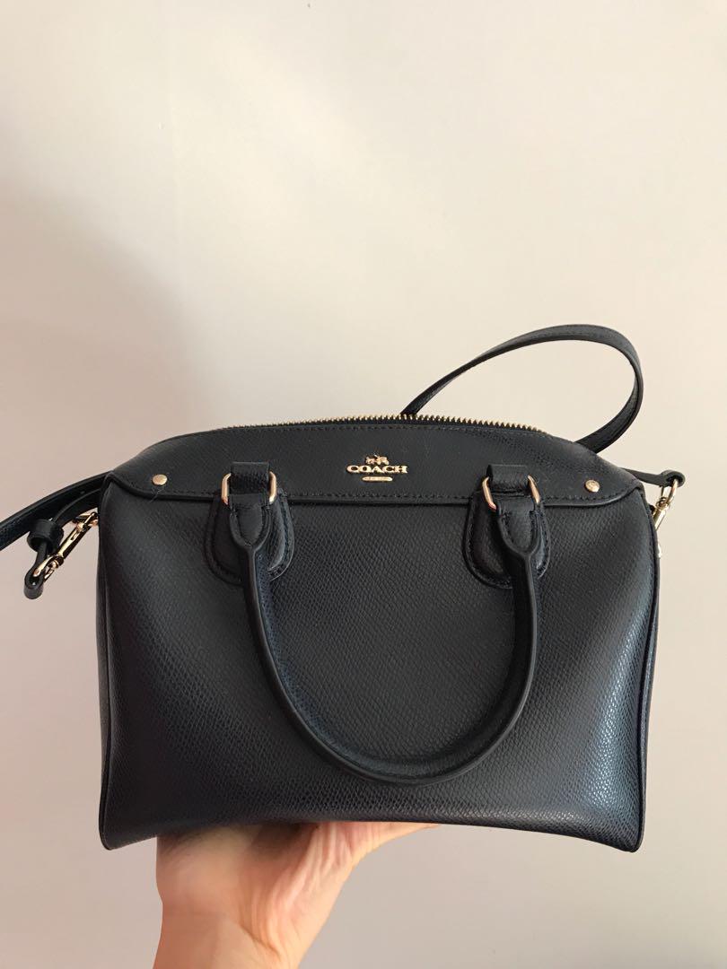 Coach mini bennett satchel black top