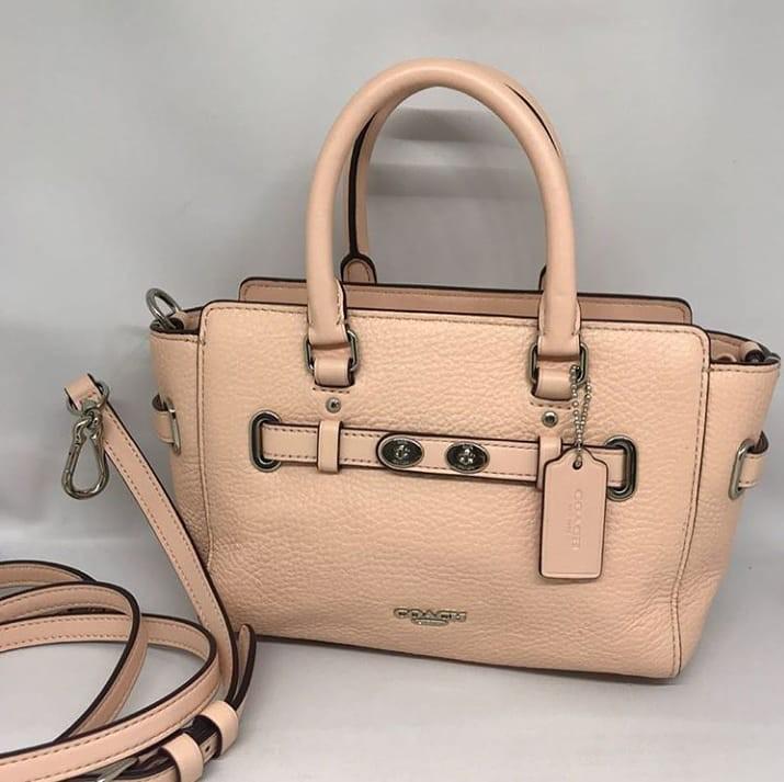Coach swagger mini size online
