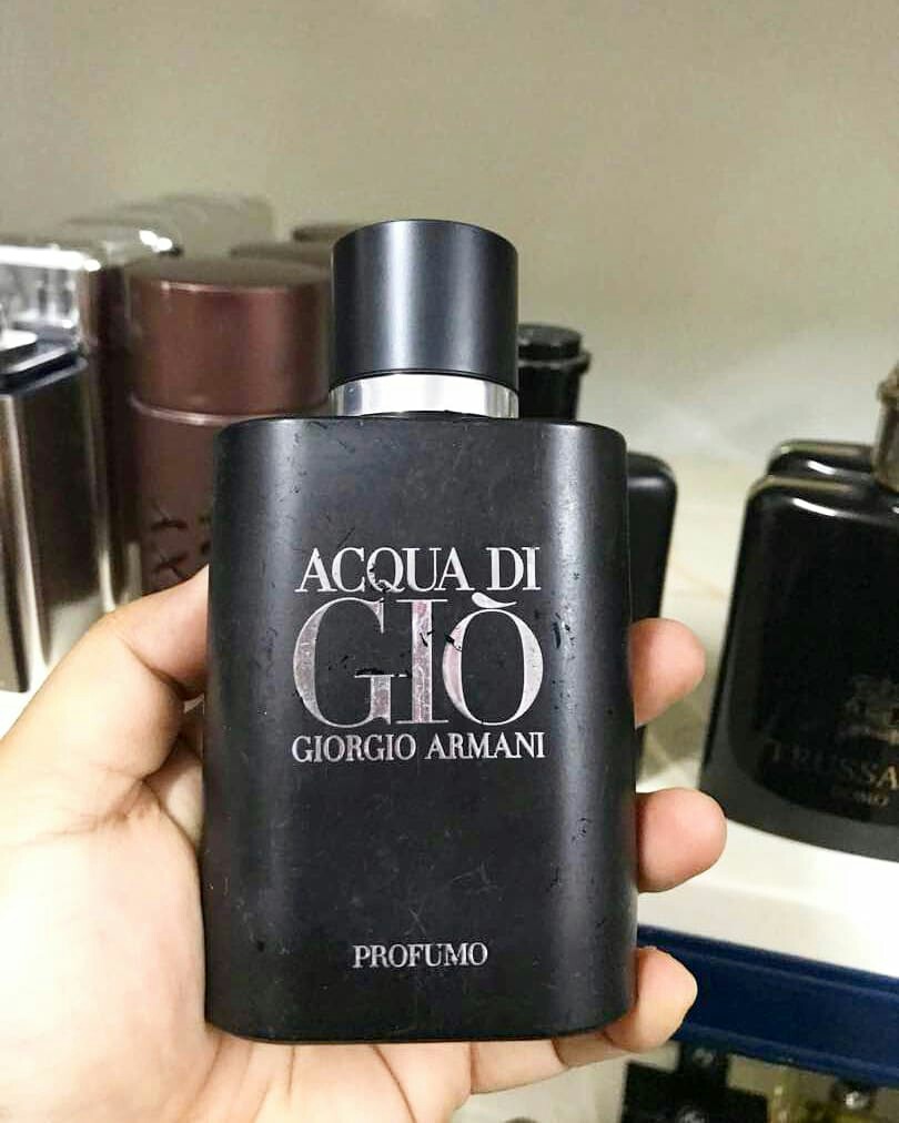 acqua di gio profumo real vs fake
