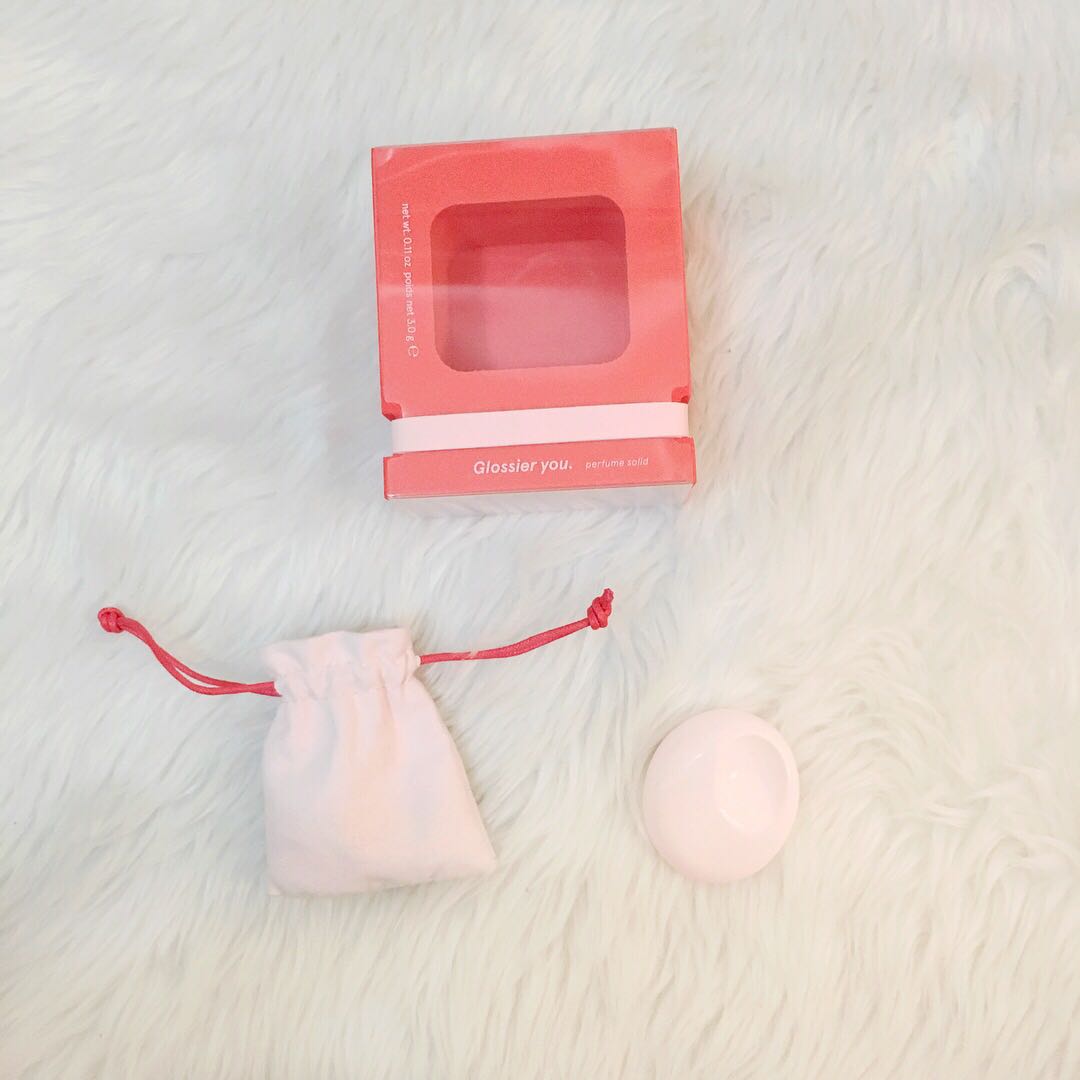Glossier You solid perfume, Beauty 