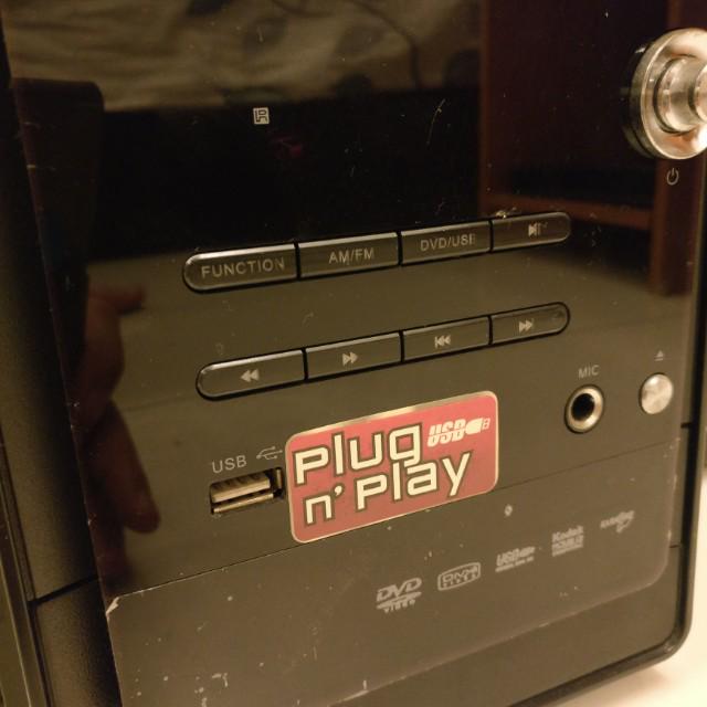 Haier DVD Micro System MDV708U, Audio, Soundbars, Speakers