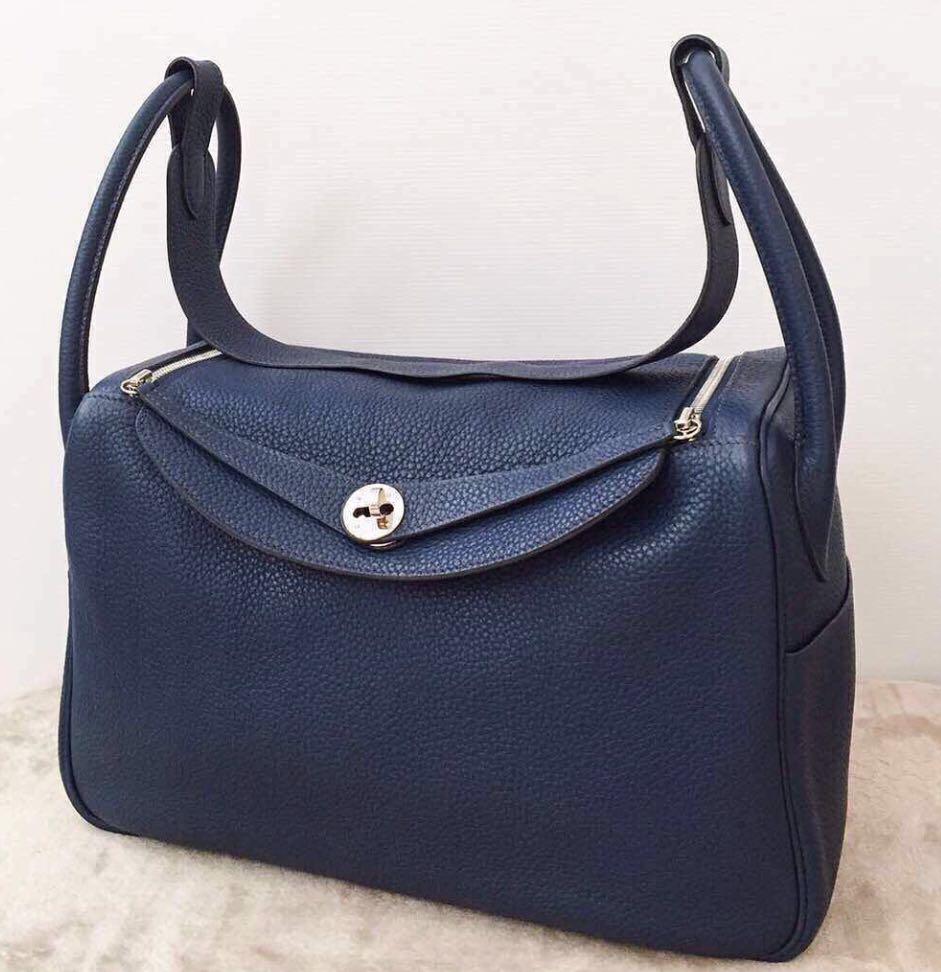 Hermes Lindy Size 26 in PHW, Luxury, Bags & Wallets on Carousell