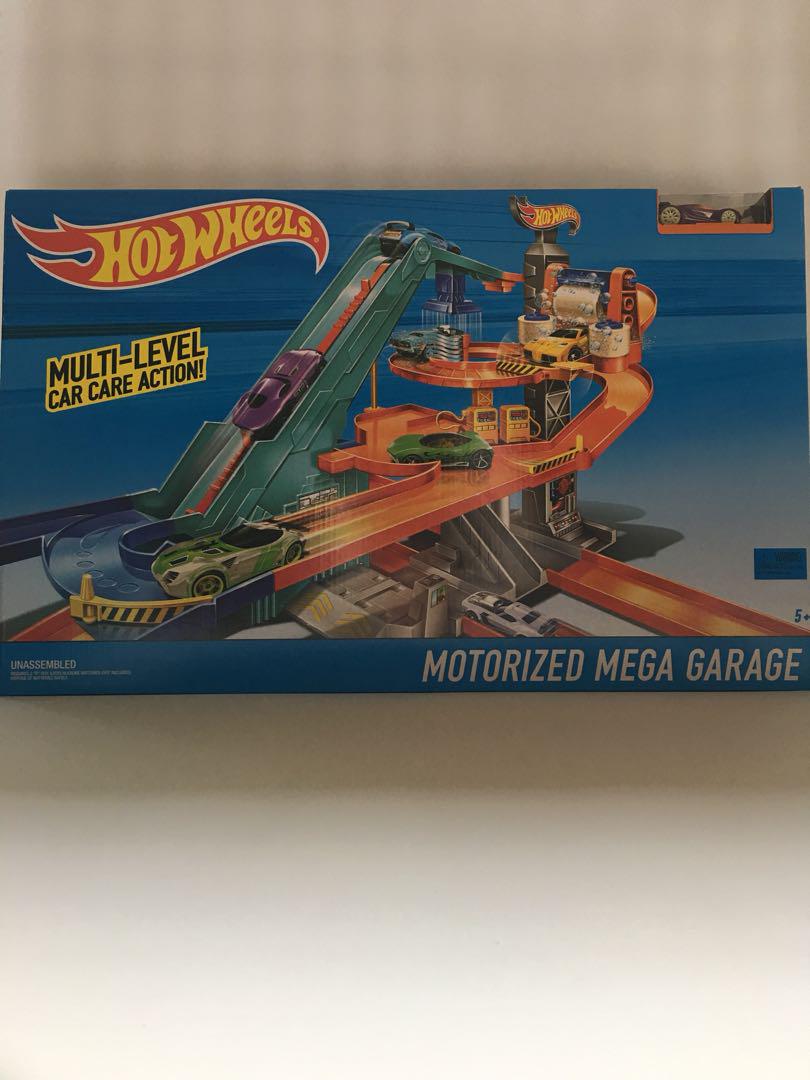 motorized mega garage hot wheels
