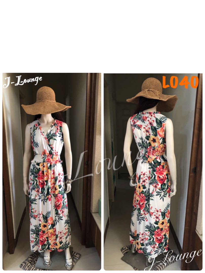 L040 eci New York maxi dress J Lounge