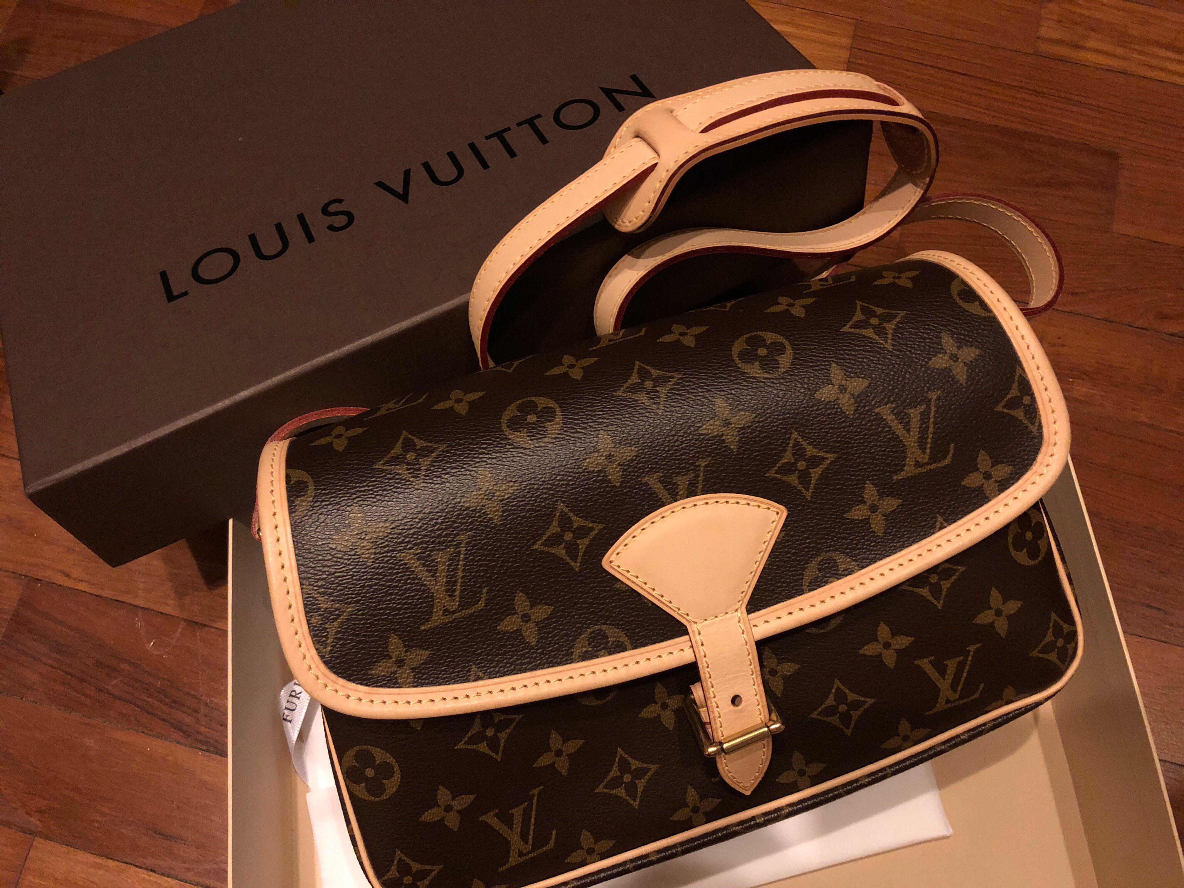 Brown Louis Vuitton Monogram Sologne Crossbody Bag – Designer Revival