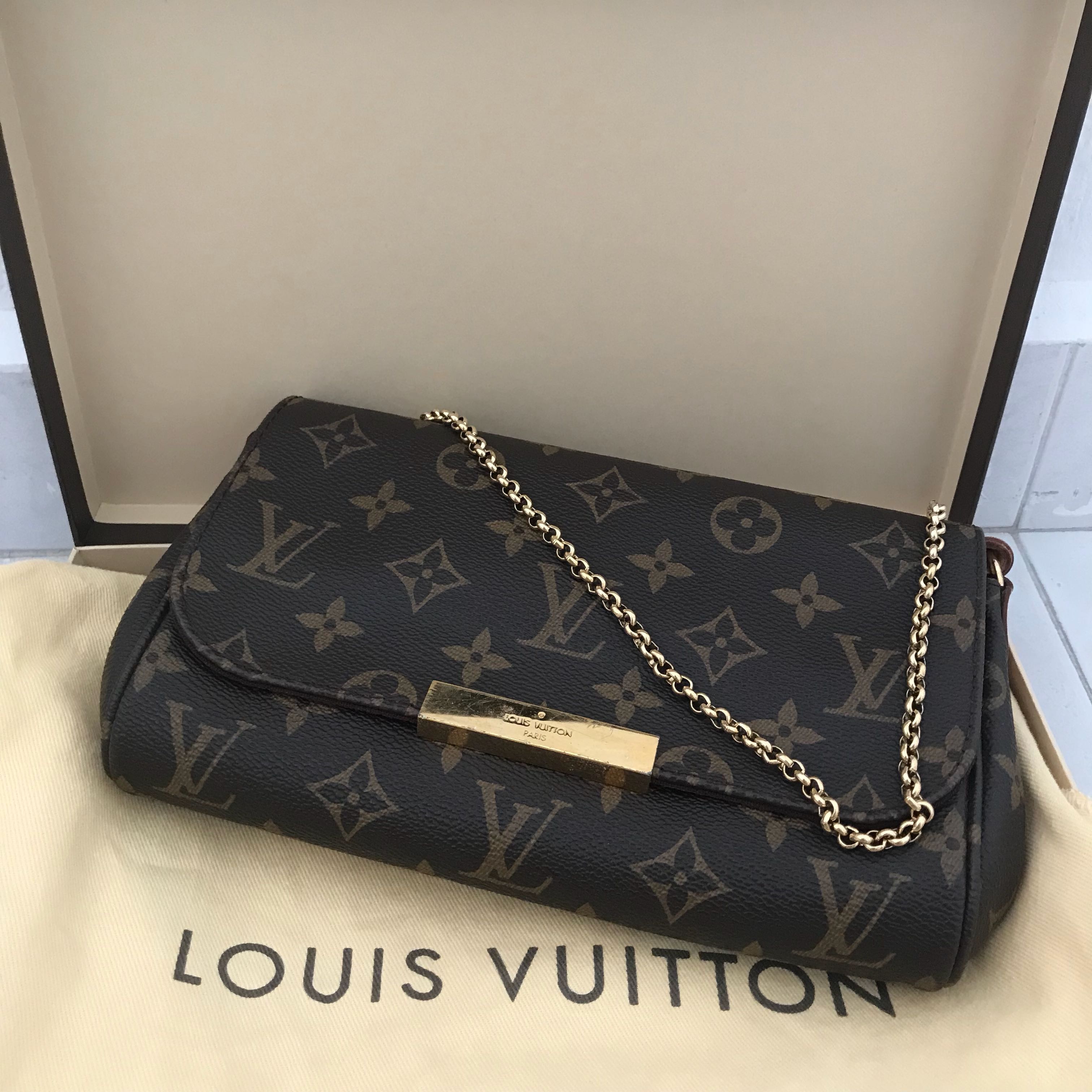 LV Favorite in PM Monogram, Luxury, Bags & Wallets on Carousell