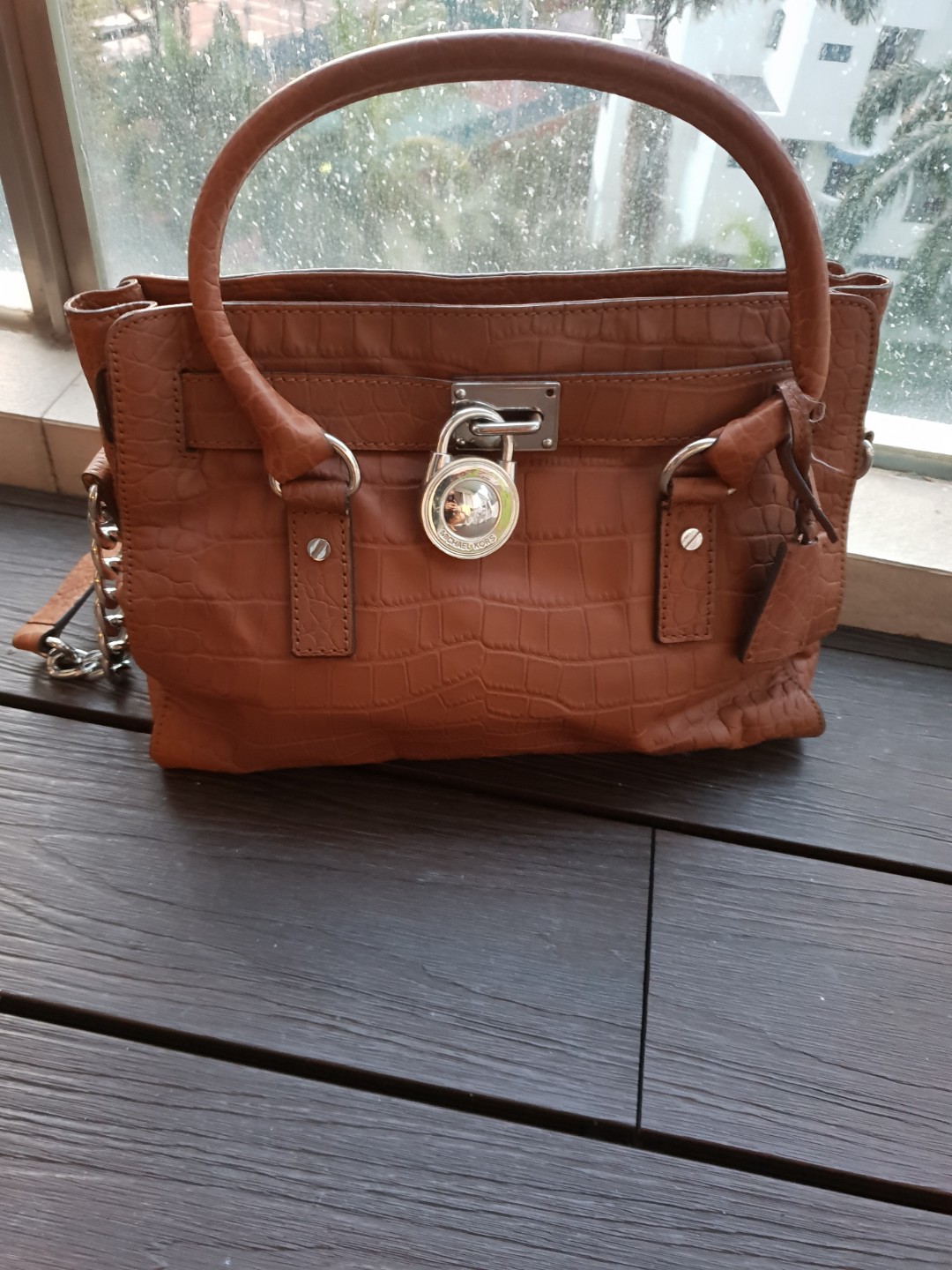 Michael Kors Handbag Made In Indonesia Michael Kors Handbag Made In Indonesia