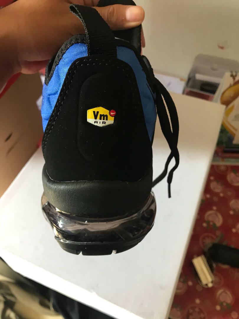 Nike Air vapormax plus 100 AUTHENTIC Men s Fashion Footwear Sneakers on Carousell