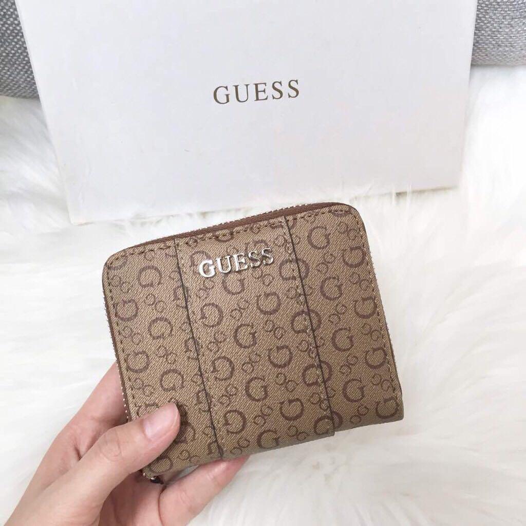 Guess shop short wallet
