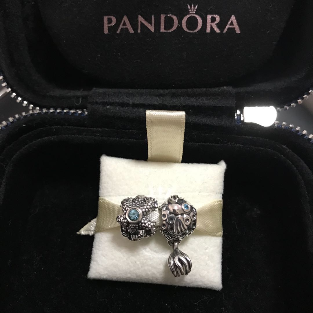 Pandora splish splash fish charm online