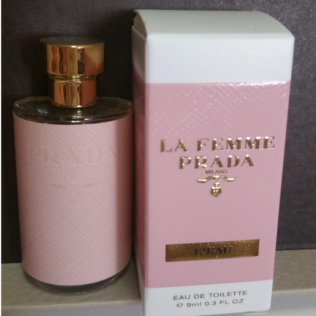 prada la femme review