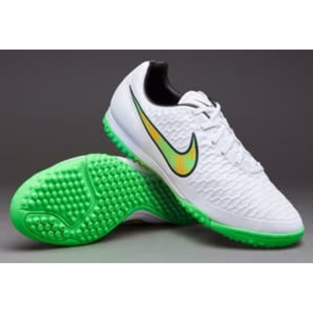 Promo Sepatu Futsal Nike Magista Onda Tf Original Olah Raga Perlengkapan Olahraga Lainnya Di Carousell