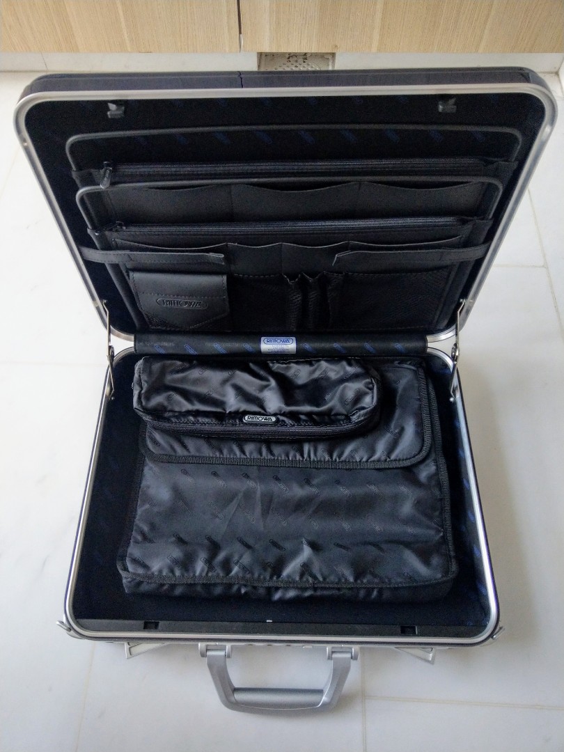 Rimowa classic flight attache cheap