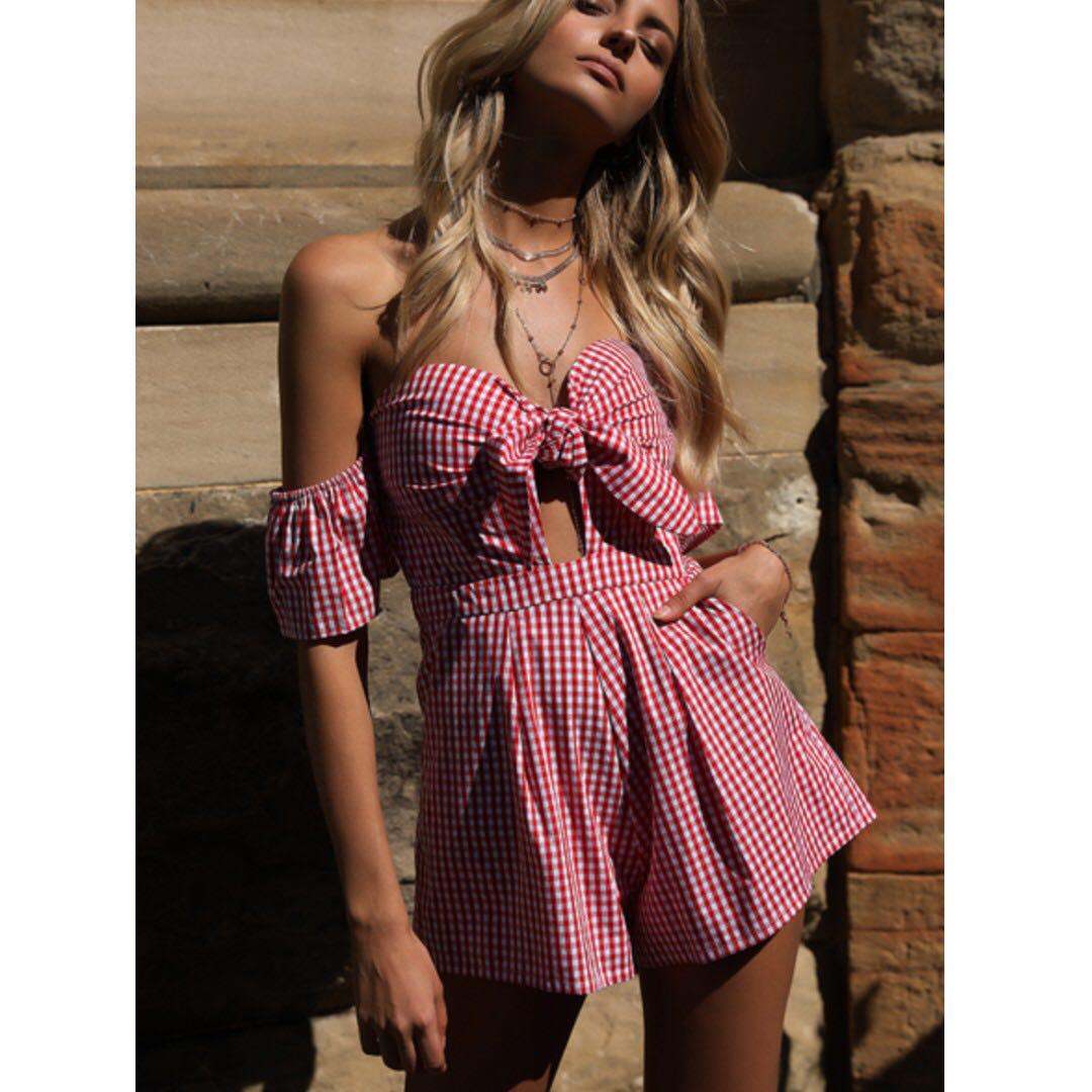 32 Runaway The Label Playsuit Label Design Ideas 2020
