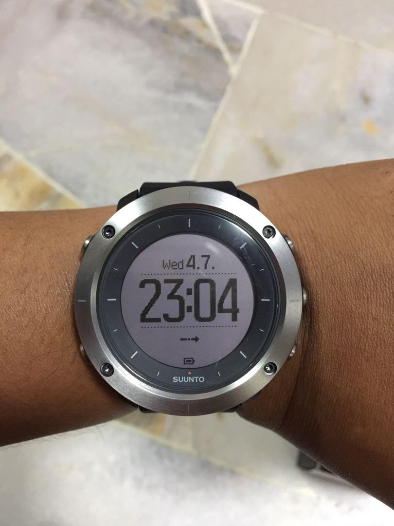 Suunto traverse outlet black ss021843000