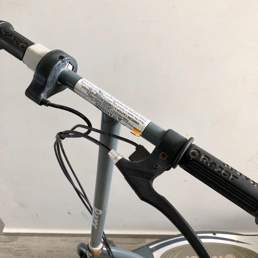 Used Razor E300 electric scooter, Sports Equipment, PMDs, EScooters