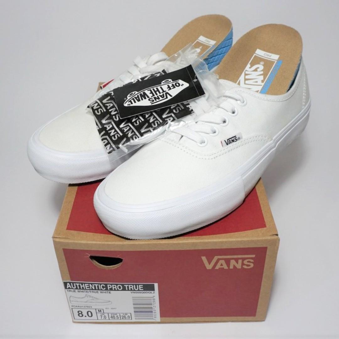 Vans authentic hotsell pro true white