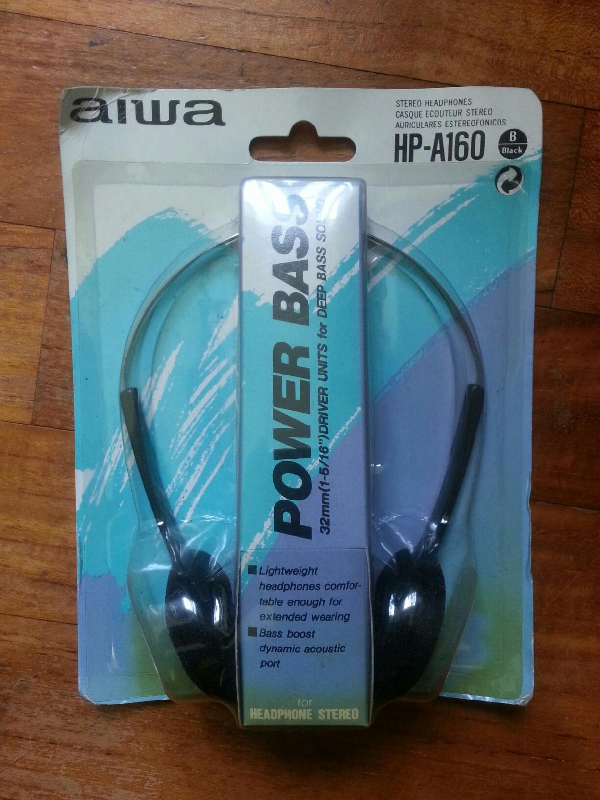 aiwa headphones
