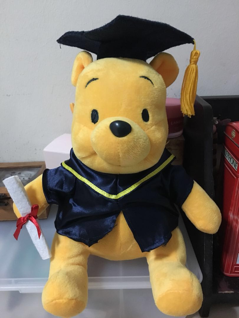 winnie the pooh graduation bear