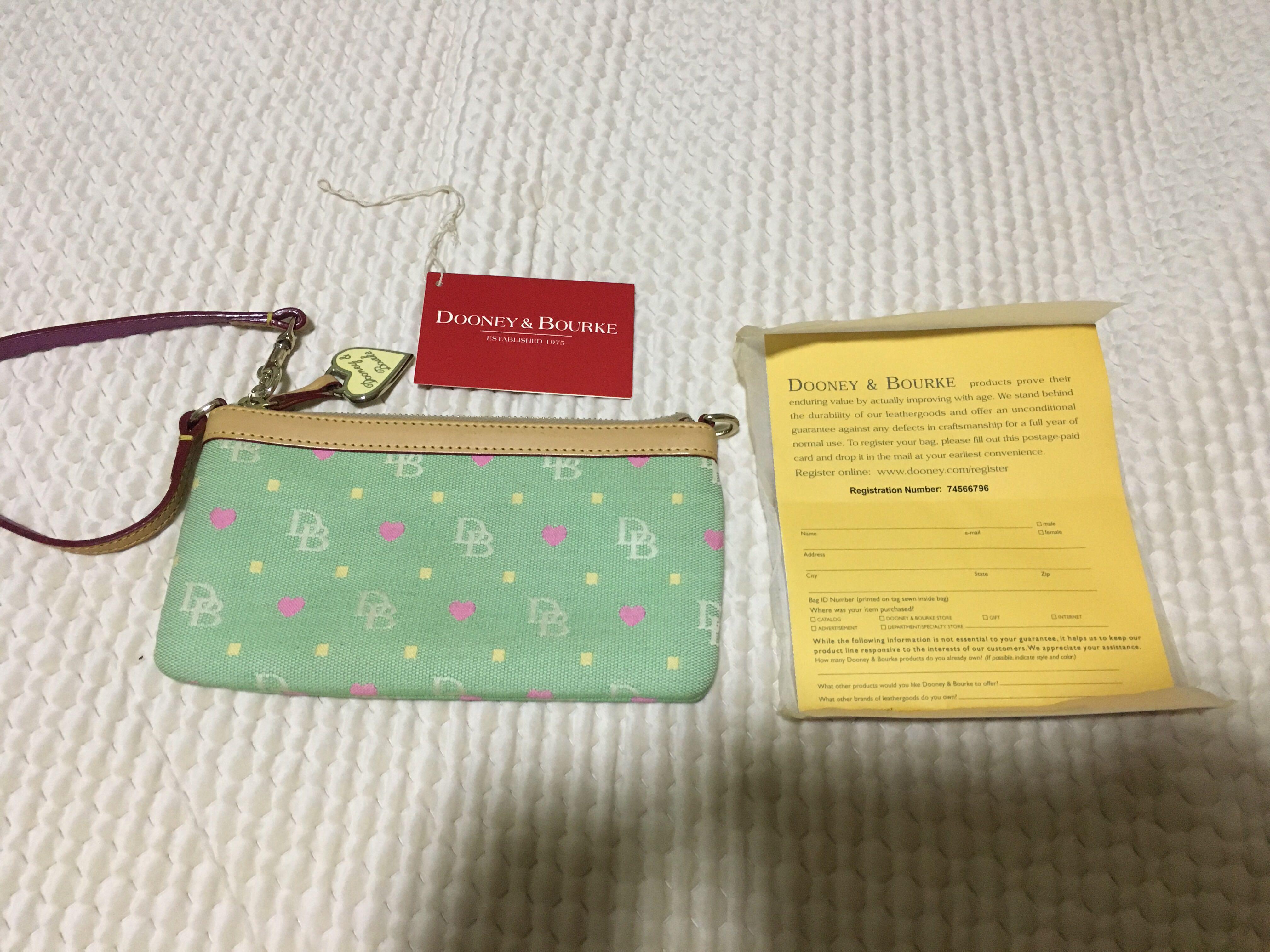 dooney and bourke inside tag