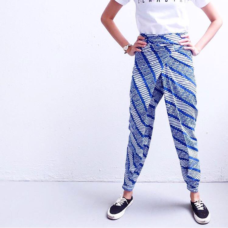 pegged jeans 2018