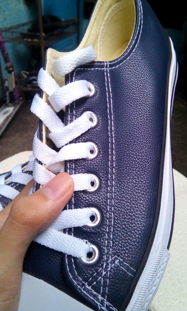 Leather) Converse All Star Low cut Navy Blue, Women's Fashion, Footwear,  Sneakers on Carousell