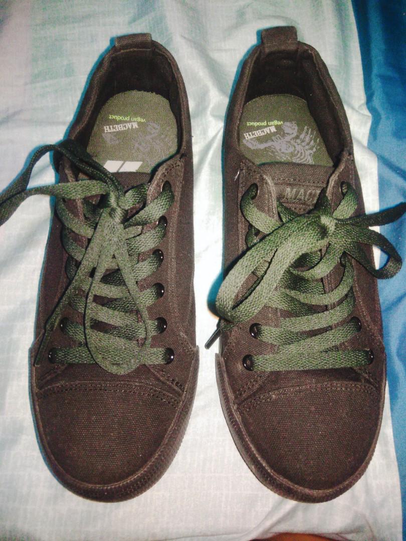 Macbeth Shoes Men s Fashion Footwear Casual Shoes on Carousell