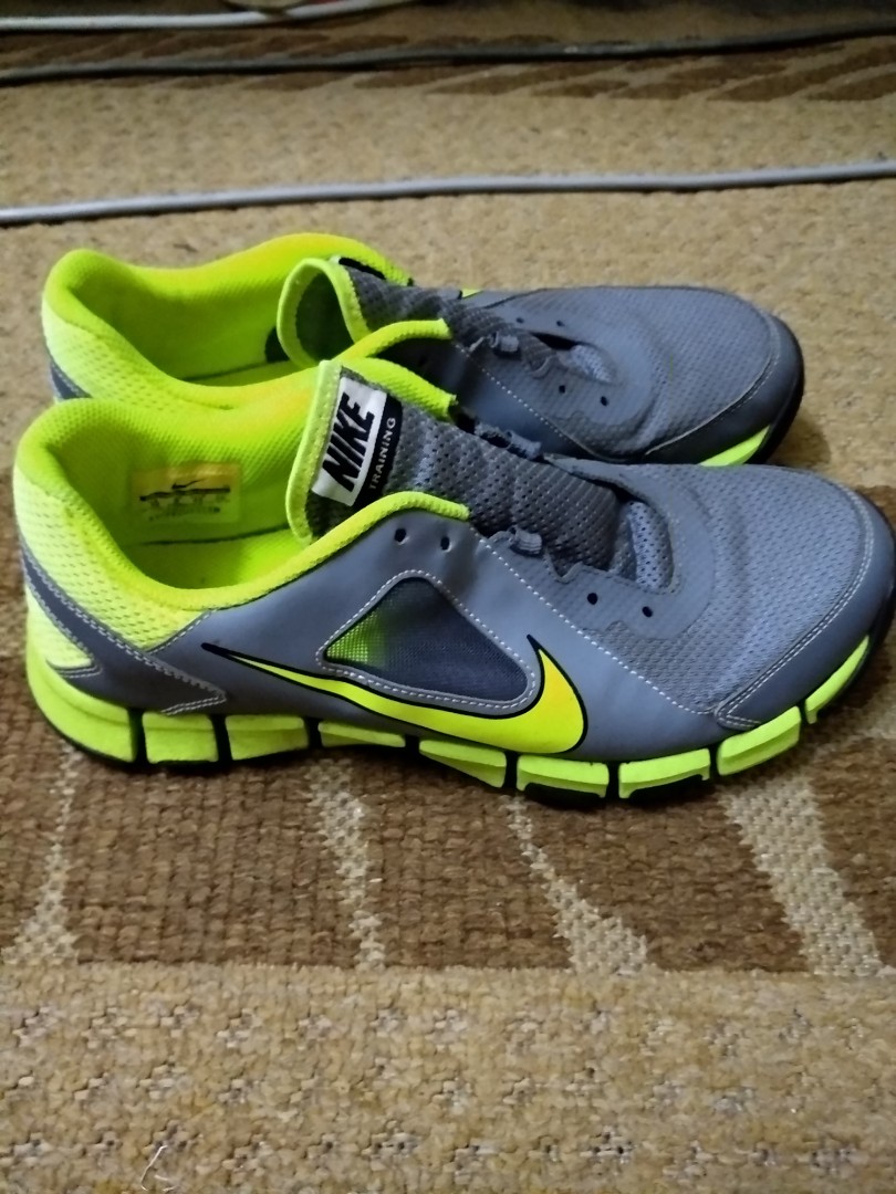Nike flex hotsell show tr2
