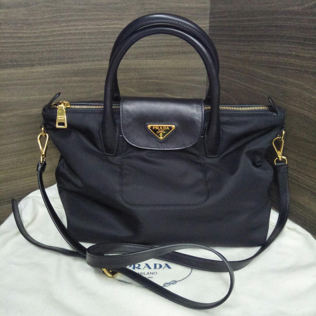 Prada shop bn2106 price