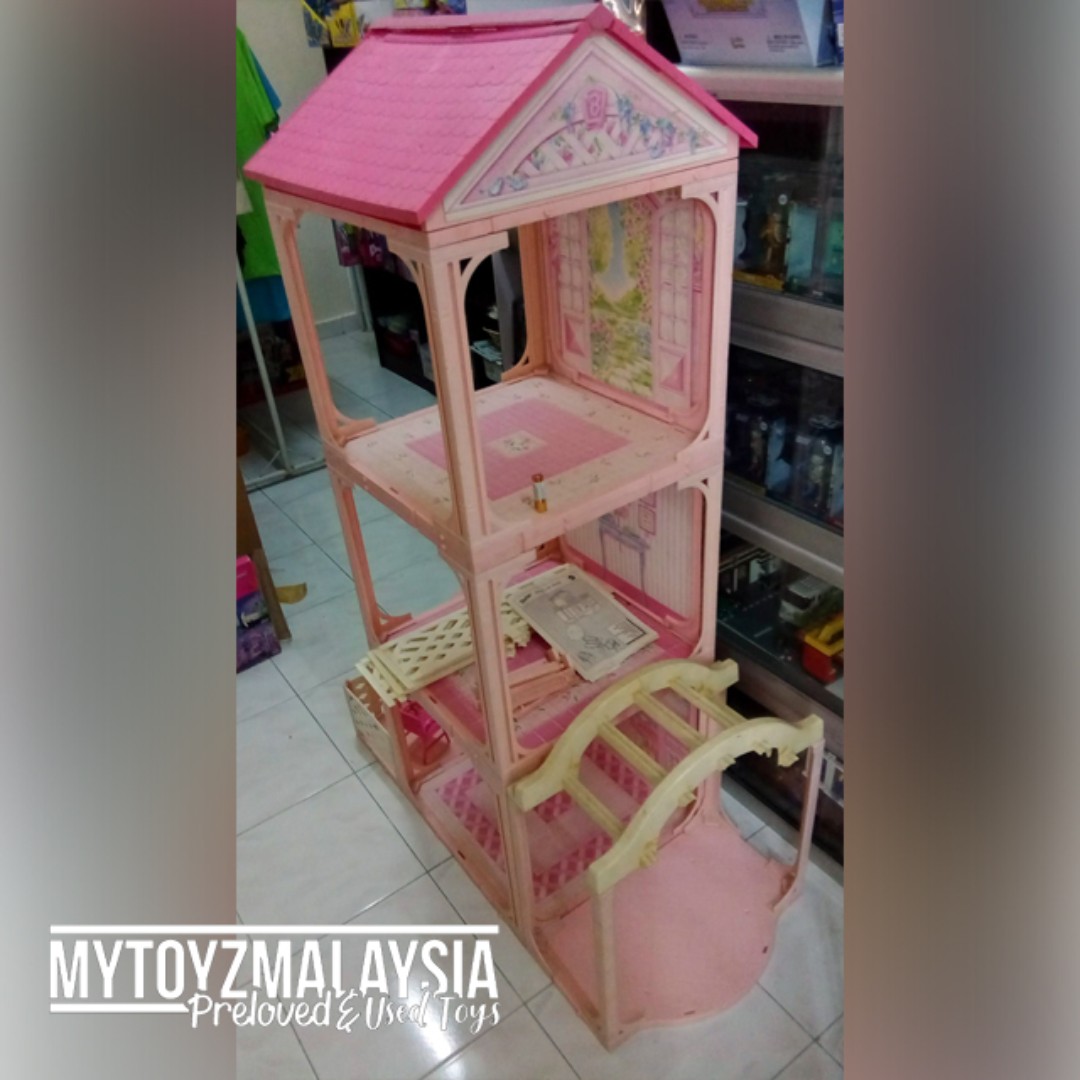 Barbie 3 best sale in 1 house