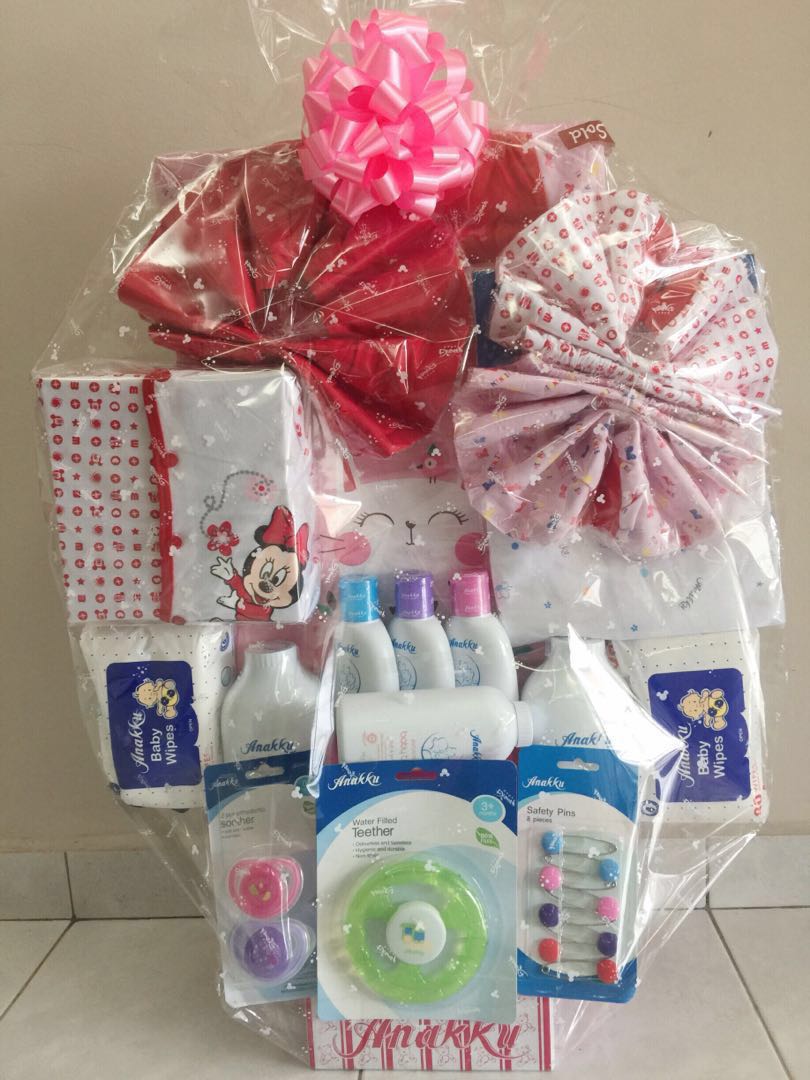 Baby hamper top gift set