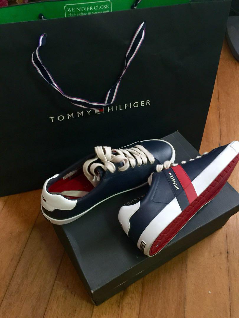 Tommy Hilfiger authentic sneakers not lv gucci hermes valentino yeezy nmd