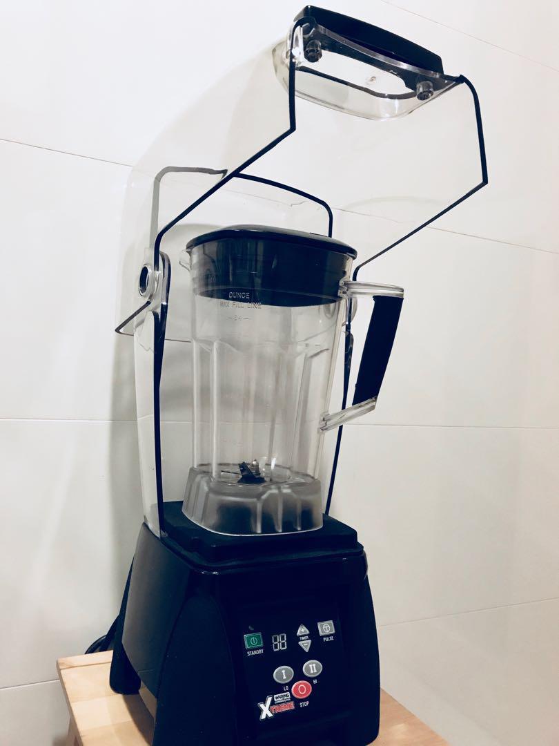 WARING COMMERCIAL XTREME Blender MX1100XT includes noise reduction