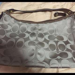 (Category: ) located in . Submitted by bibsy (Listing ID 18485192, Image 1). Description: .