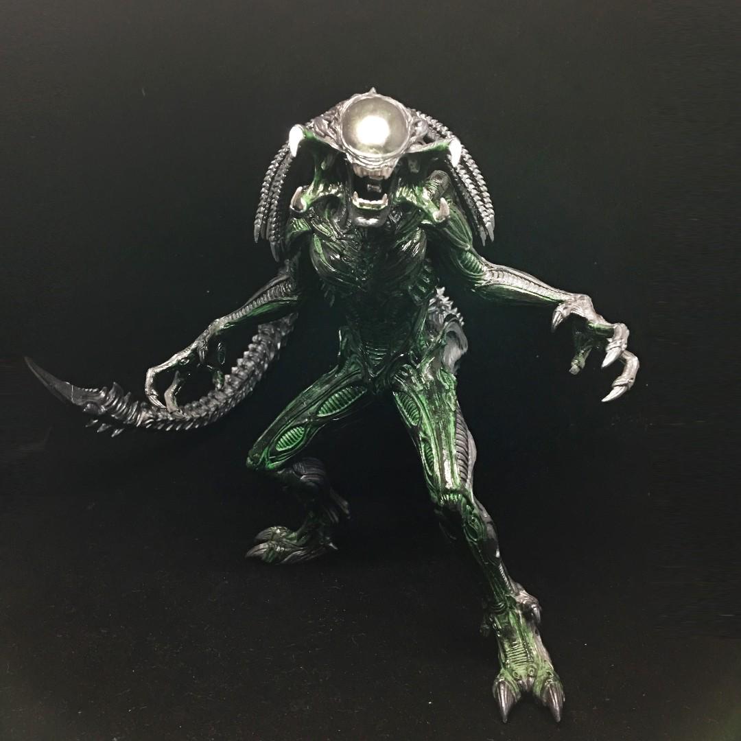 Alien Vs Predator 2 The Predalien Figure Replica Toys Games Bricks Figurines On Carousell
