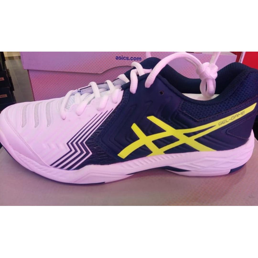 Asics Tennis Shoes , Men's Fashion, Activewear on Carousell