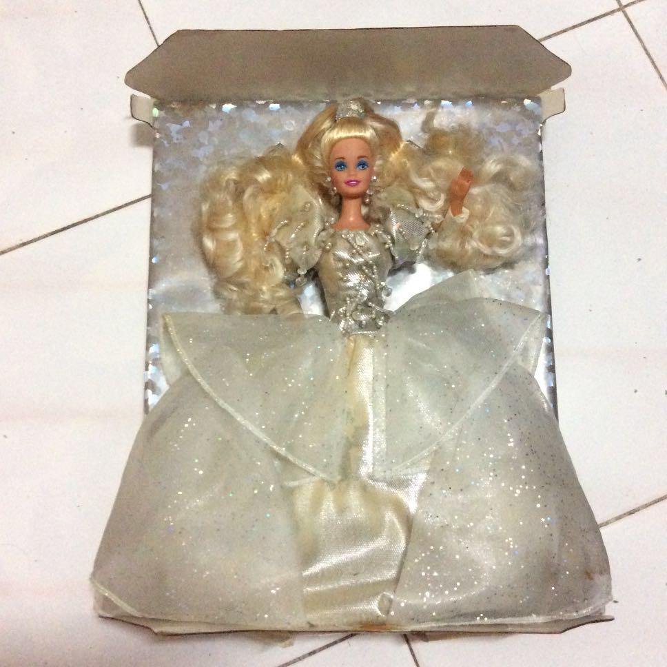 1992 happy holidays barbie