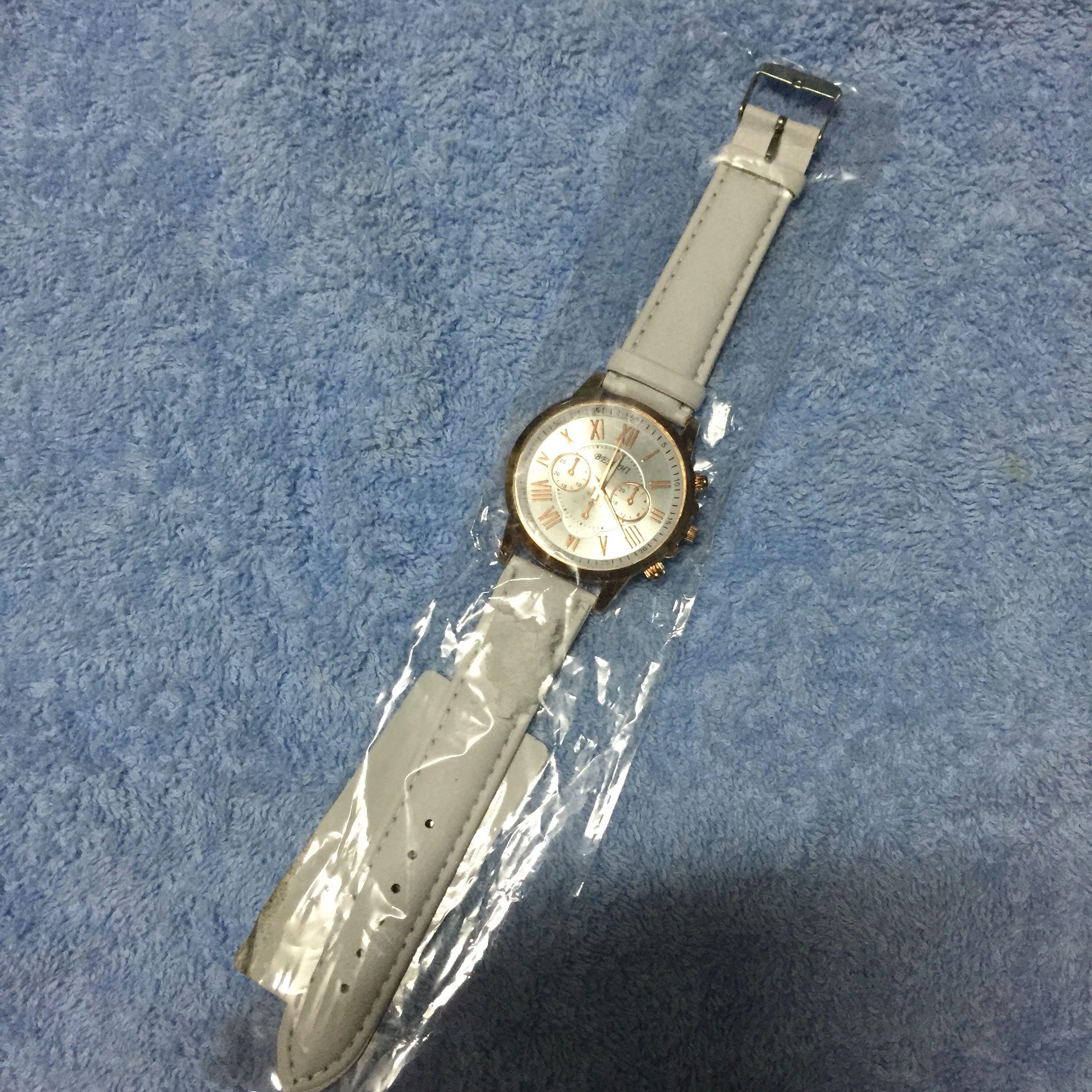 Benchi quartz watch price store