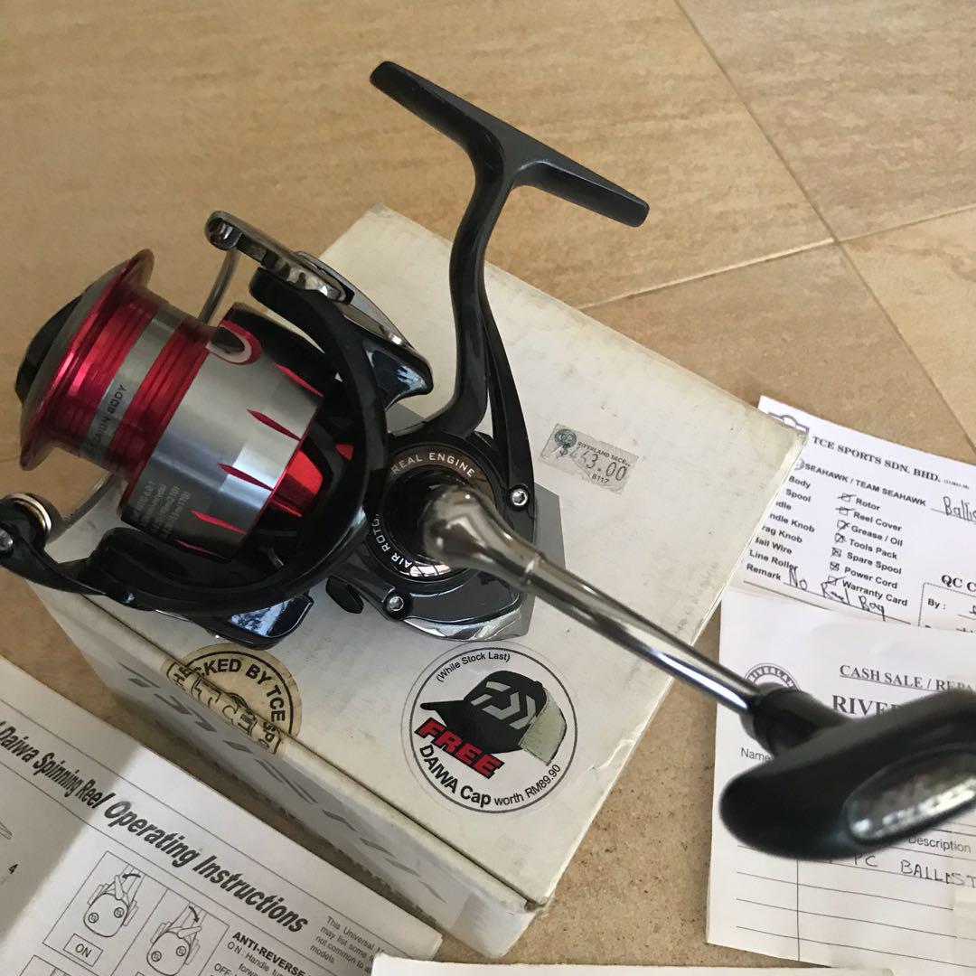 Daiwa ballistic 2500SH Fishing reel, Sports Equipment, Fishing on Carousell