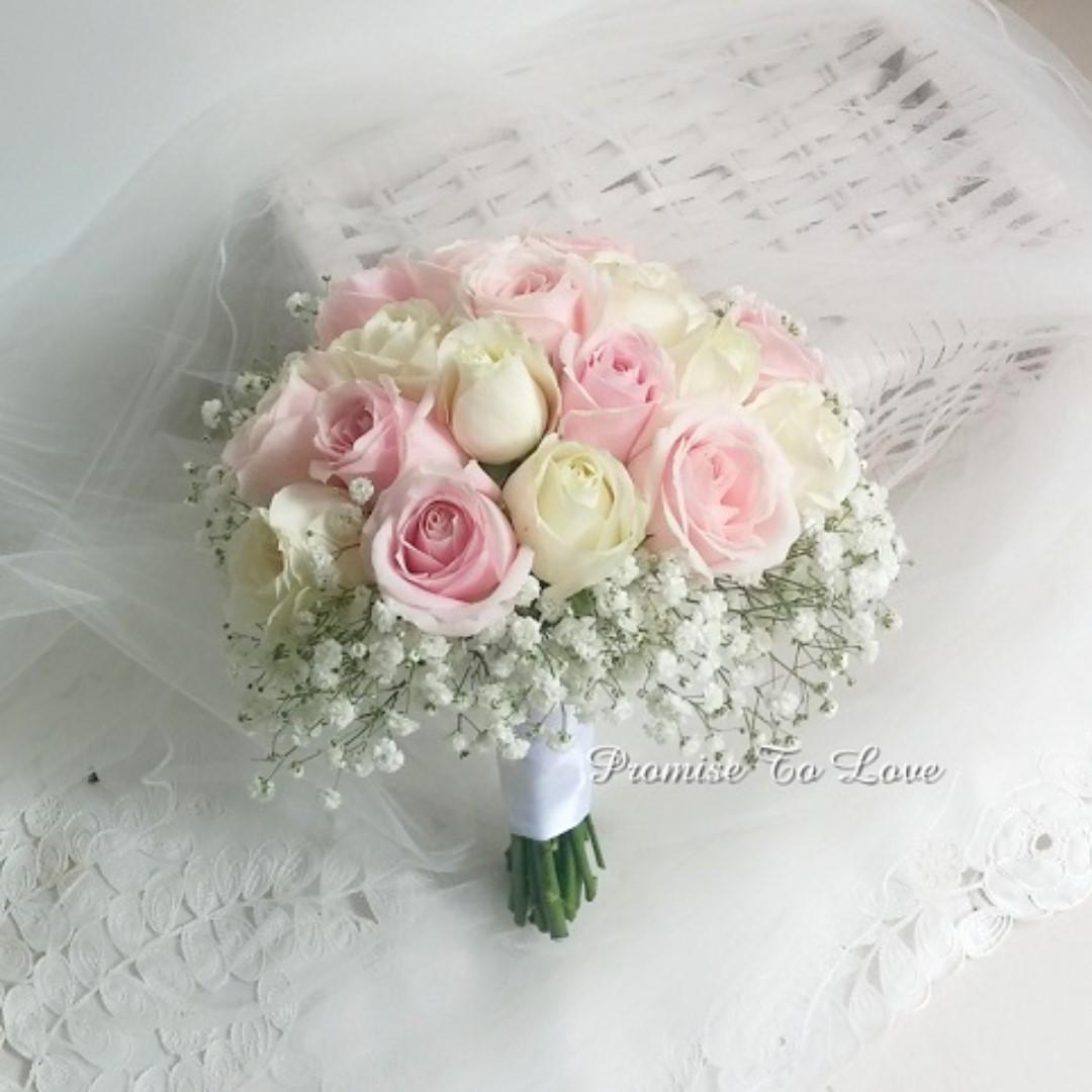 Flower hand sale bouquet for wedding