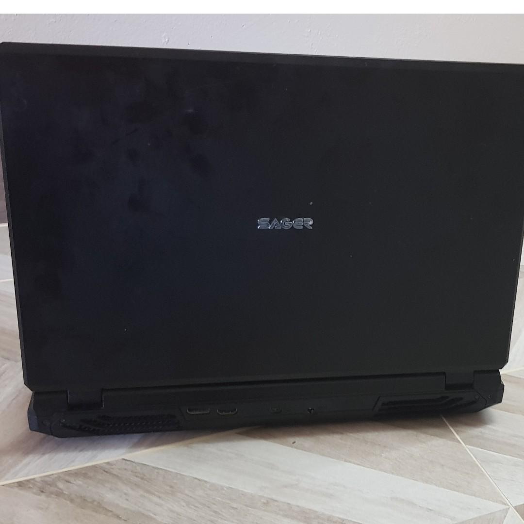 Gaming laptop Intel i7 4700MQ Nvidia gtx 780m Sager NP8250 Clevo P157SM