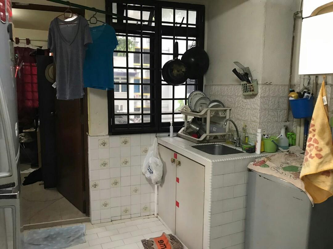 HDB 3 room flat at Jalan Batu (Corner Unit) Urgent, Property, For Sale