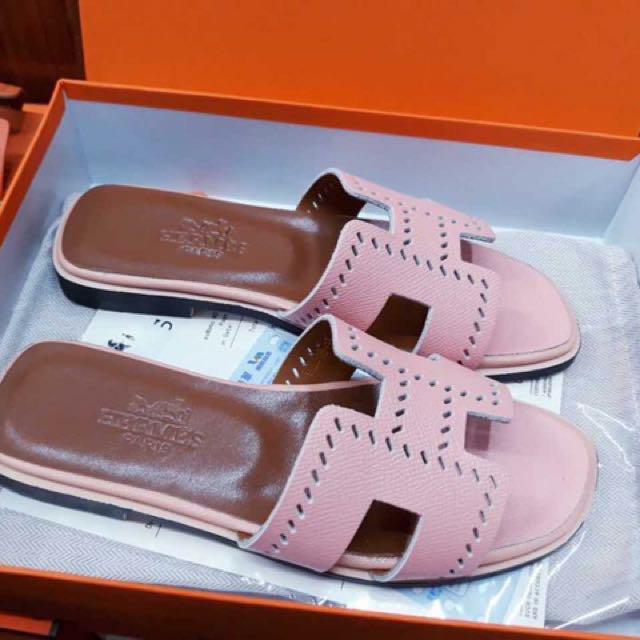 Hermes Oran Slippers (Category: Luxury Apparel) located in Manila. Submitted by mylittlewardrobe88 (Listing ID 139670400, Image 1). Description: Authentic high end Hermes Oran Slippers 10 colors available Sizes: 35-40 .