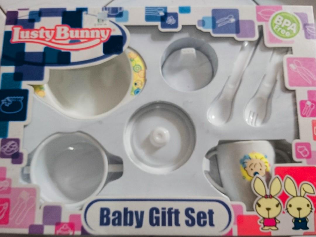 lusty bunny baby gift set