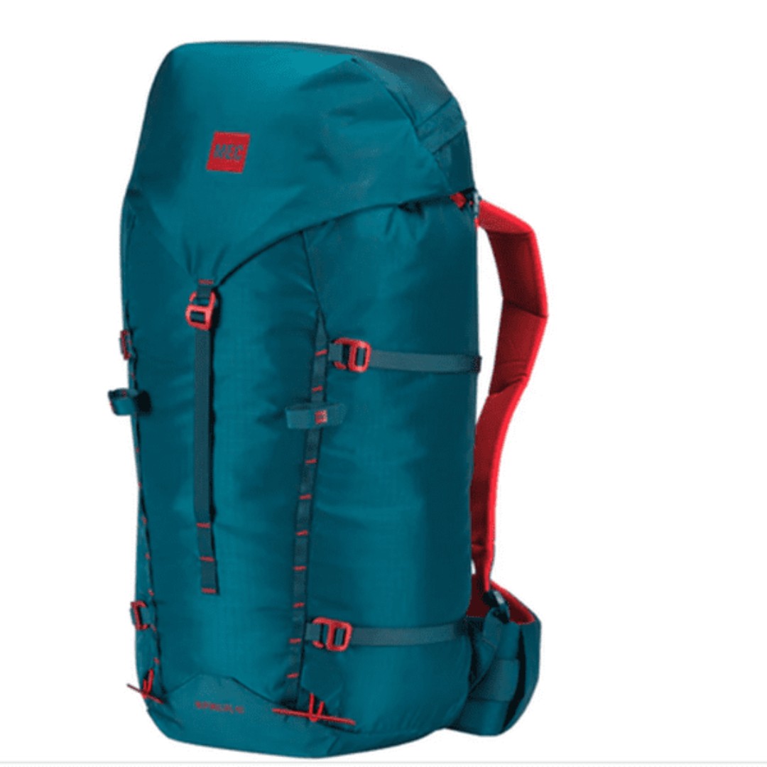 MEC Alpinelite 42L backpac Sports Other Sports Equipment on Carousell