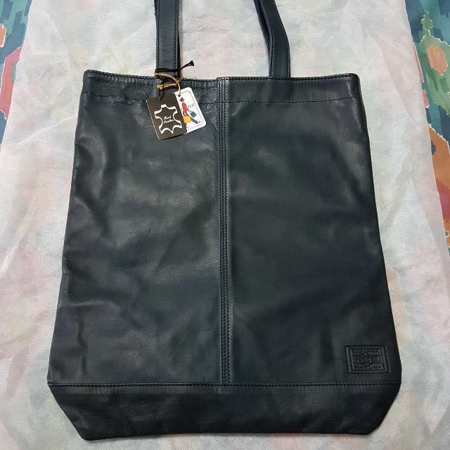 Navy Porter Frank Tote Bag, Women's Fashion, Bags  Wallets, Tote Bags on  Carousell
